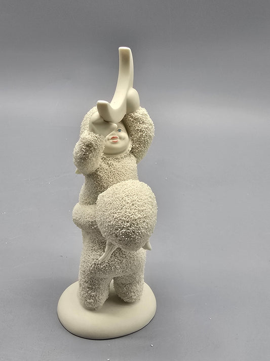 Department 56 Snowbabies Figurine – Reaching for the Moon