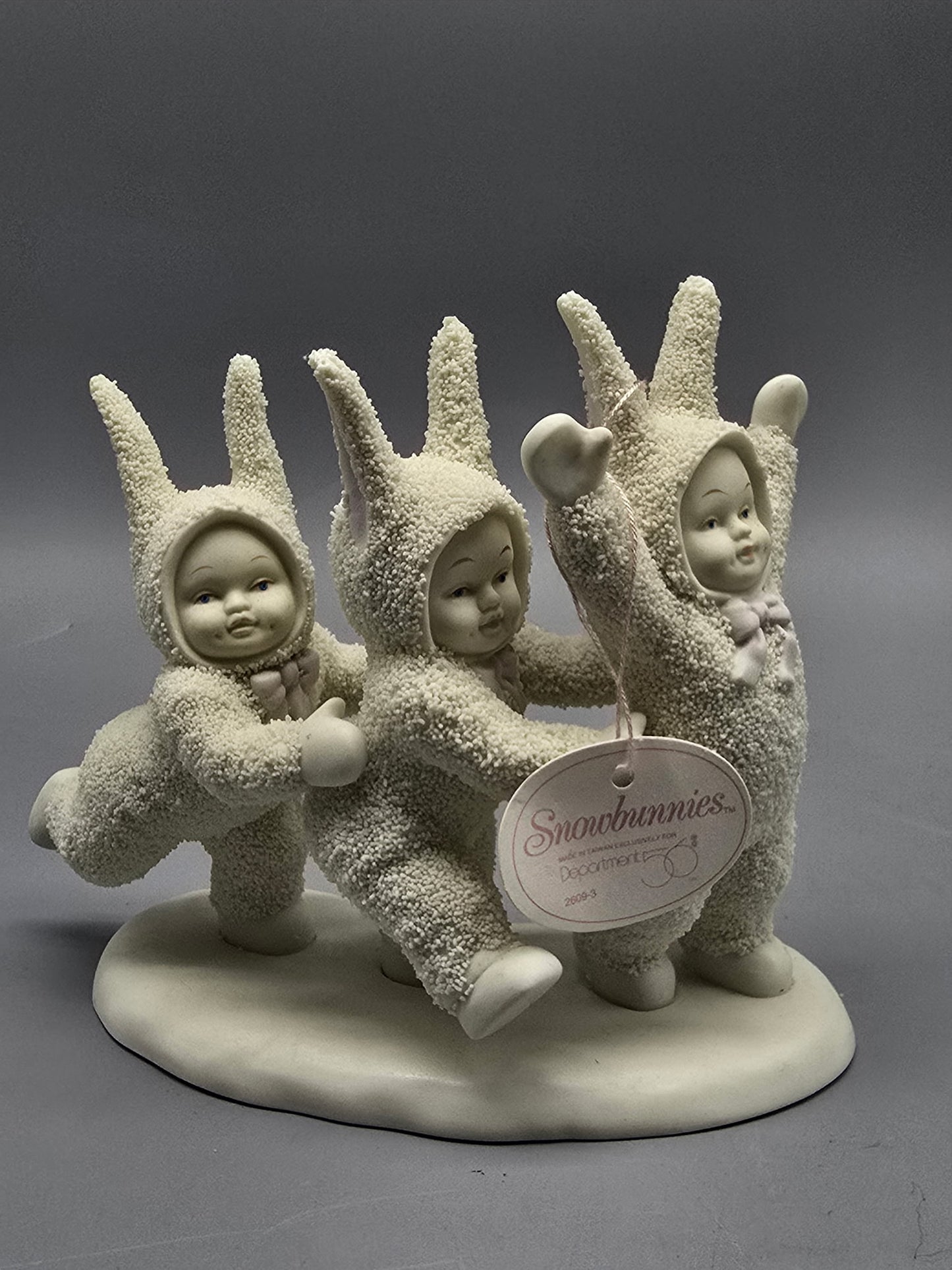 Department 56 Snowbunnies Figurine – Three Bunnies in a Row (1994)