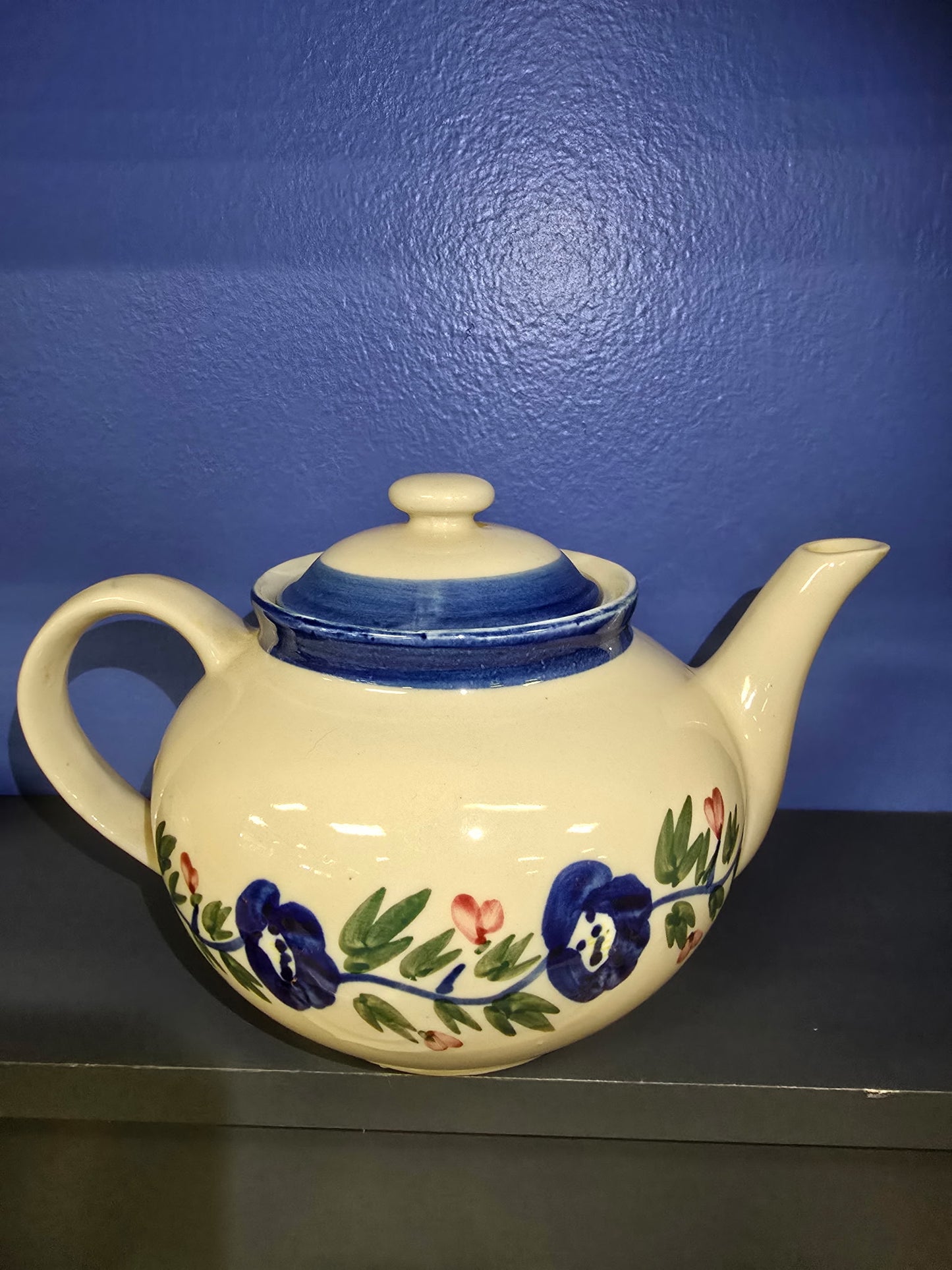 Hand-Painted Floral Stoneware Teapot – Blue & Cream Vintage Style